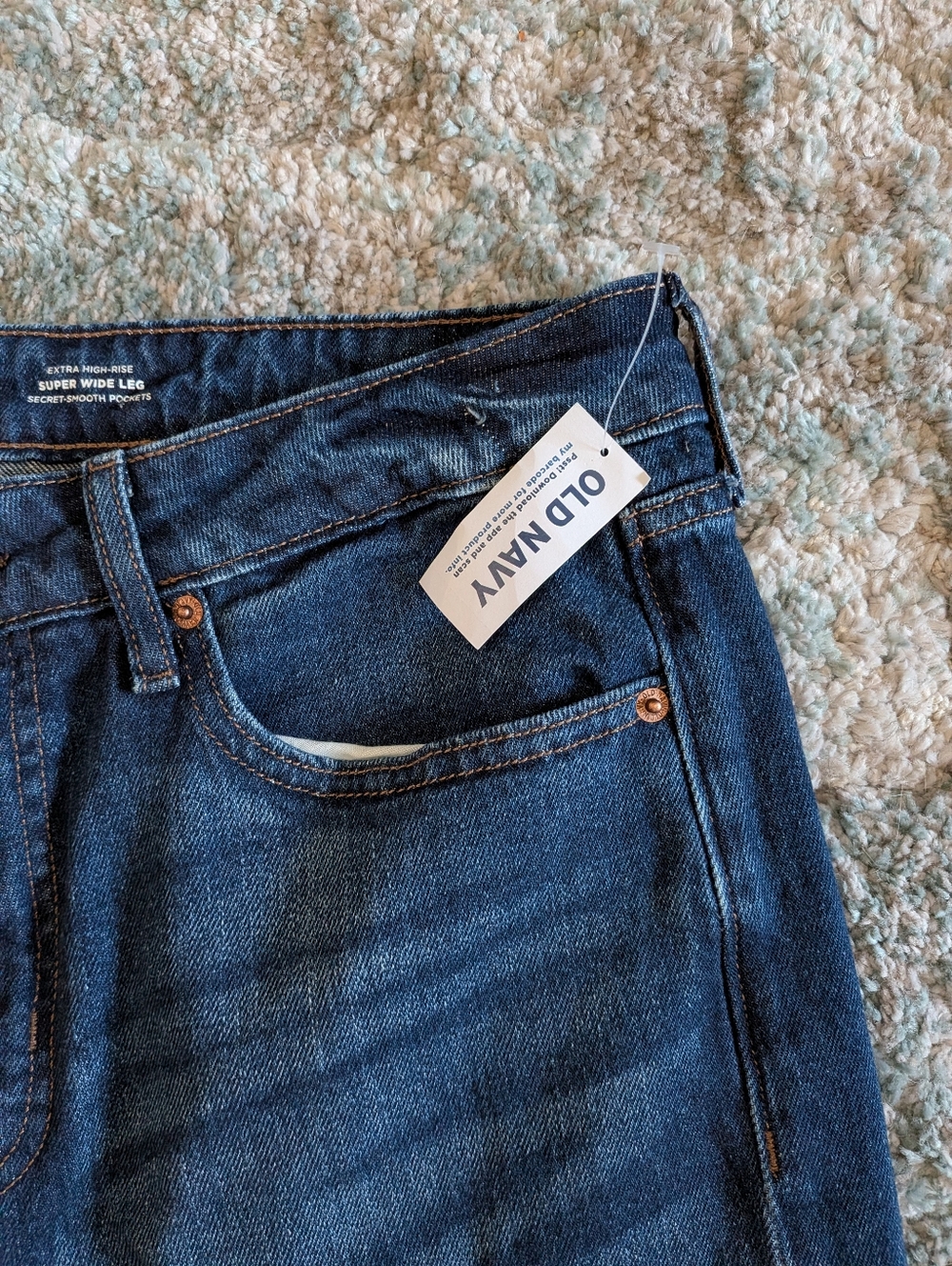 Old Navy High Waisted Wide Leg Jeans - Picture 7 of 7